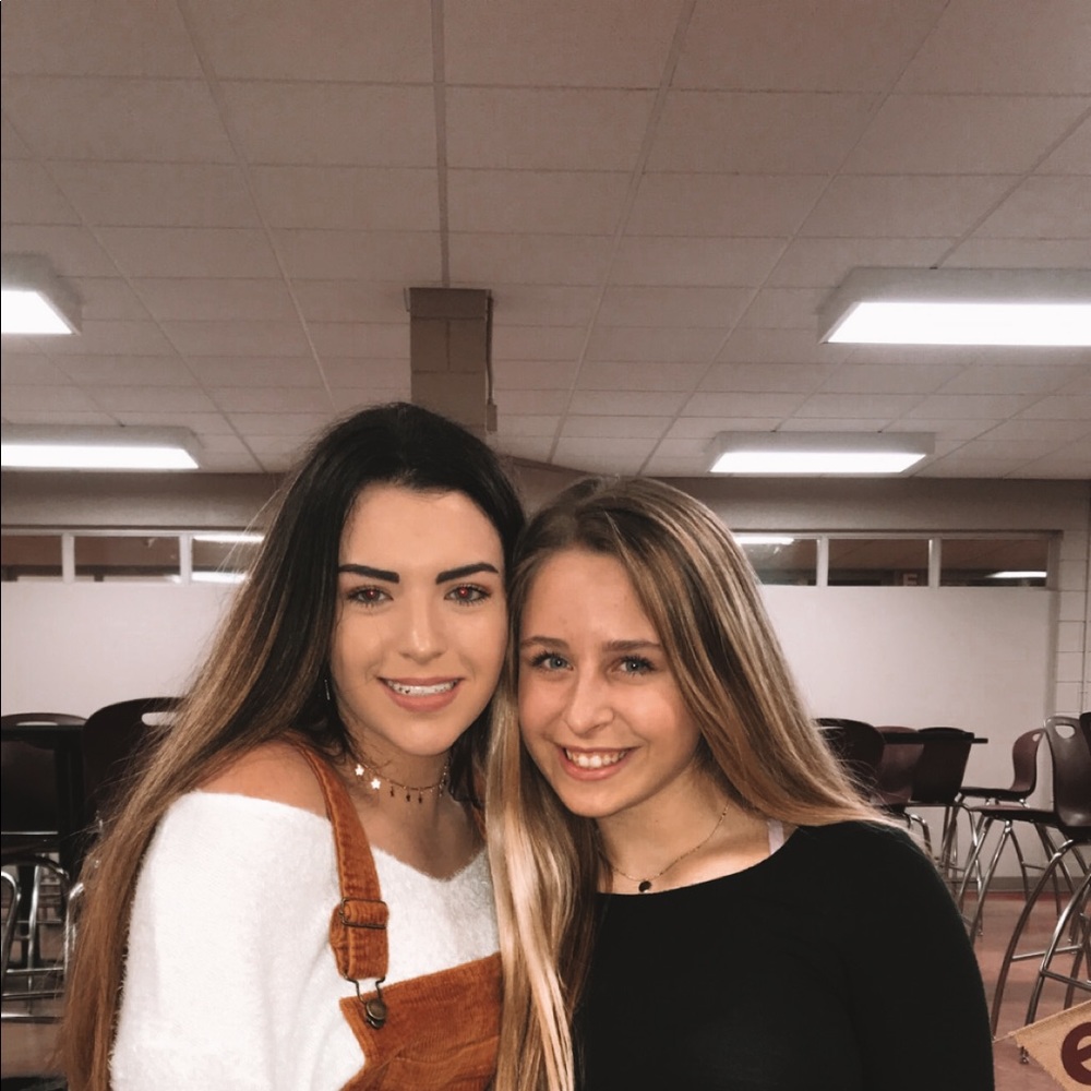 Meet your Posher, Alli